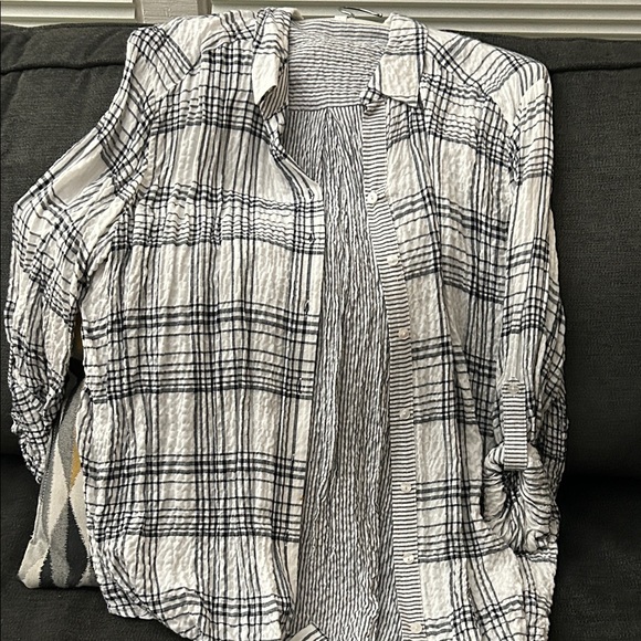 Black and White Plaid Button-Up Shirt - Picture 1 of 1